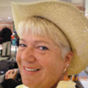 Meet your Posher, Suzanne